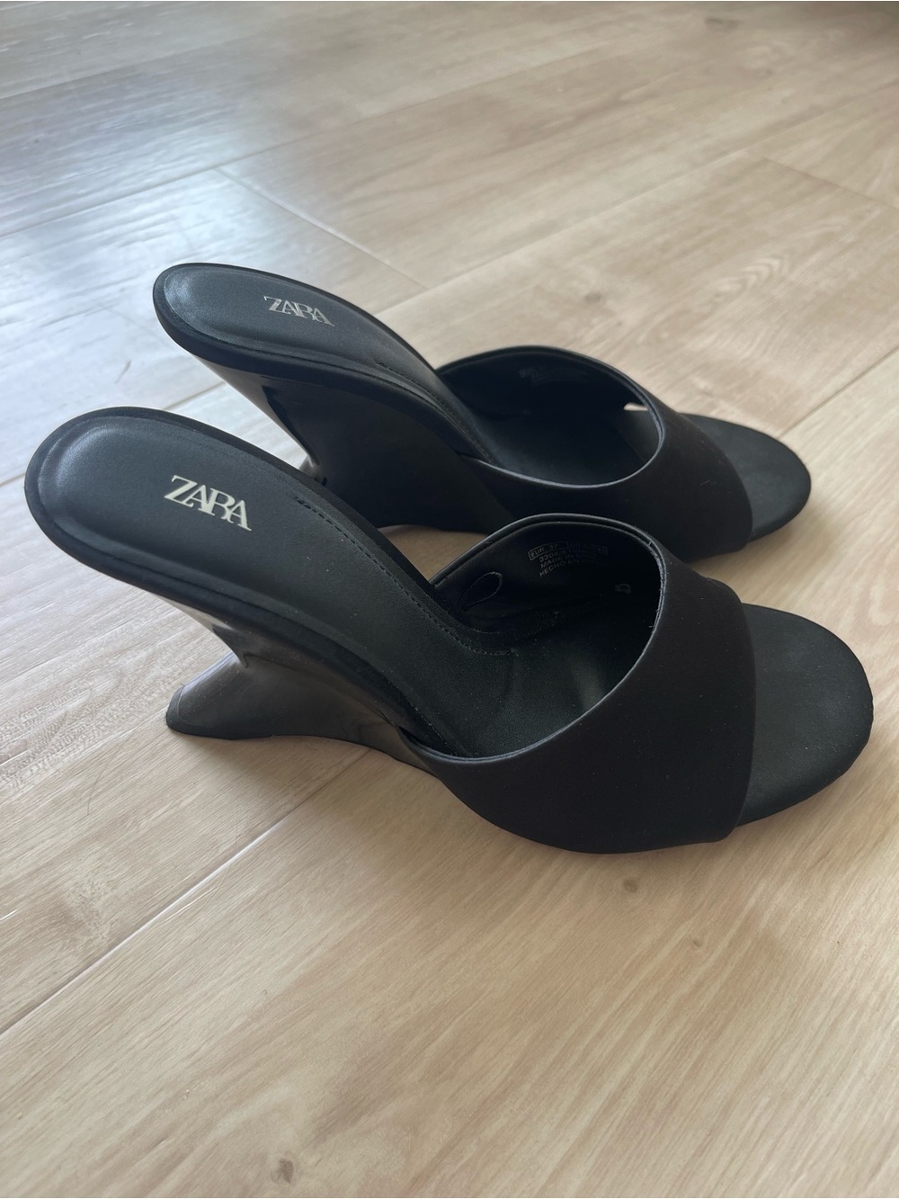 ZARA Black Sculpted Heel Open-Toe Slide Mules